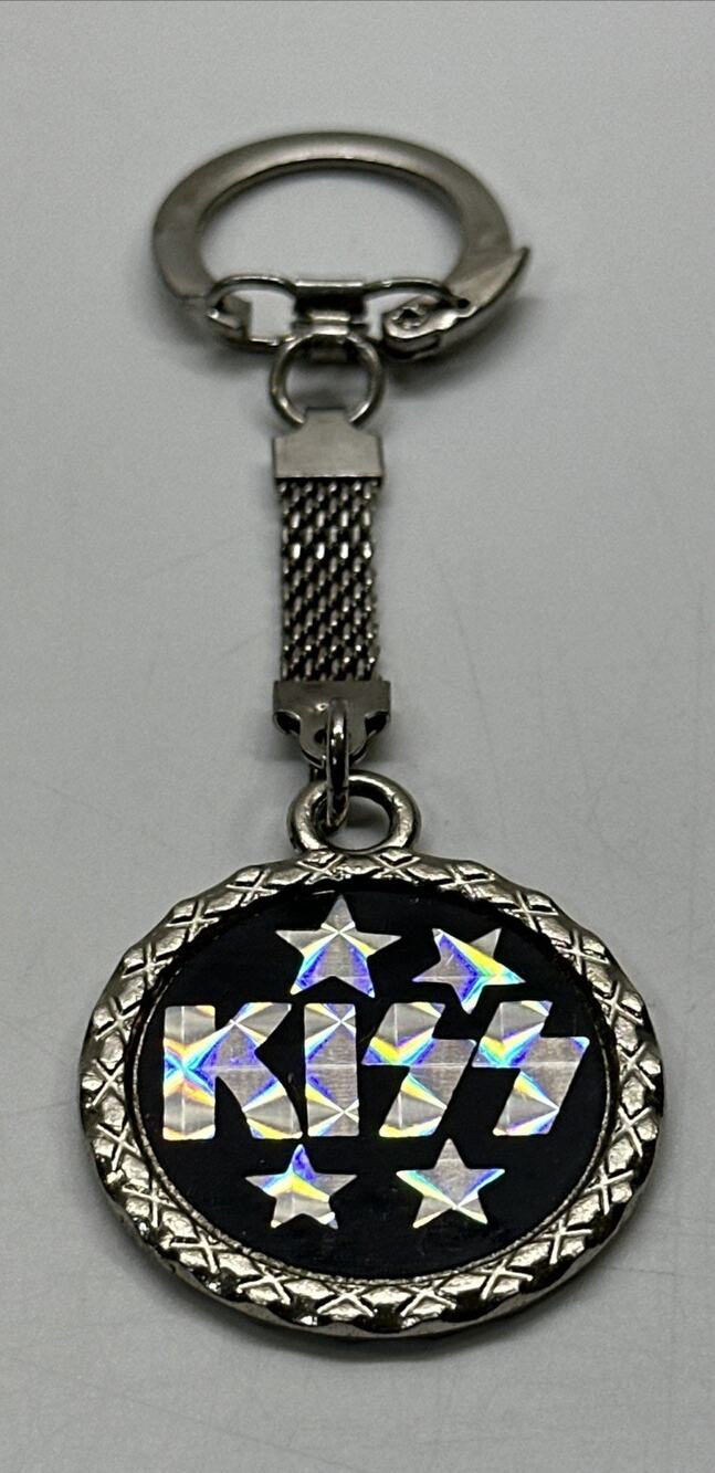 Vintage KISS 1977 Aucoin prismatic mesh keychain Rare